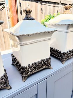 RARE set of 3 Chris Madden for JCP Acanthus Ivory Canisters and Metal Stands