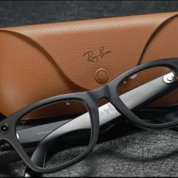 Ray-Ban  Meta  AI Smart Glasses  