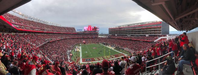 🏈 2 Tickets – 49ers vs. Titans | Section 205 | Great Covered Seats