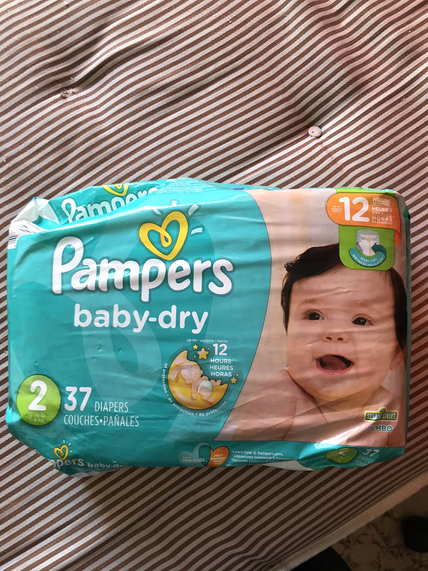 Pampers size 2 diapers (37)