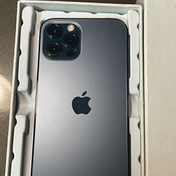 iPhone 12 PRO UNLOCKED Like New 