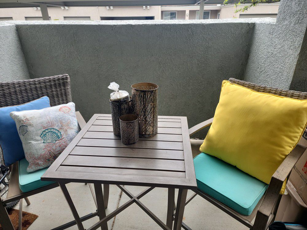 3 Piece (Plus Cushions) Patio Set. reduced 2 Sell