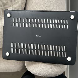 MacBook Air 13 Inches 