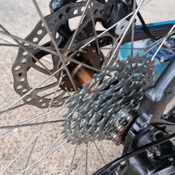 GT Transeo 4.0 Aluminum Hybrid Bike 