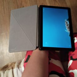 Amazon Fire Tablet 
