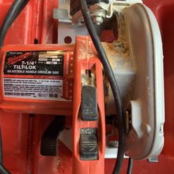 7 1/4 Milwaukee Plug In  Skill Saw