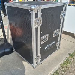 18u Amp Rack/ Case