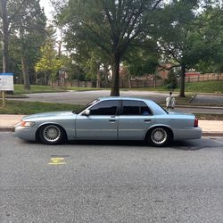 2022 Mercury Grand Marquis