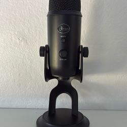Brand -Logitech for Creators, Model Name -Blue Yeti USB Microphone Color -Blackout Size -11.61 inches in height, 4.92 inches in width, 4.72 in depth