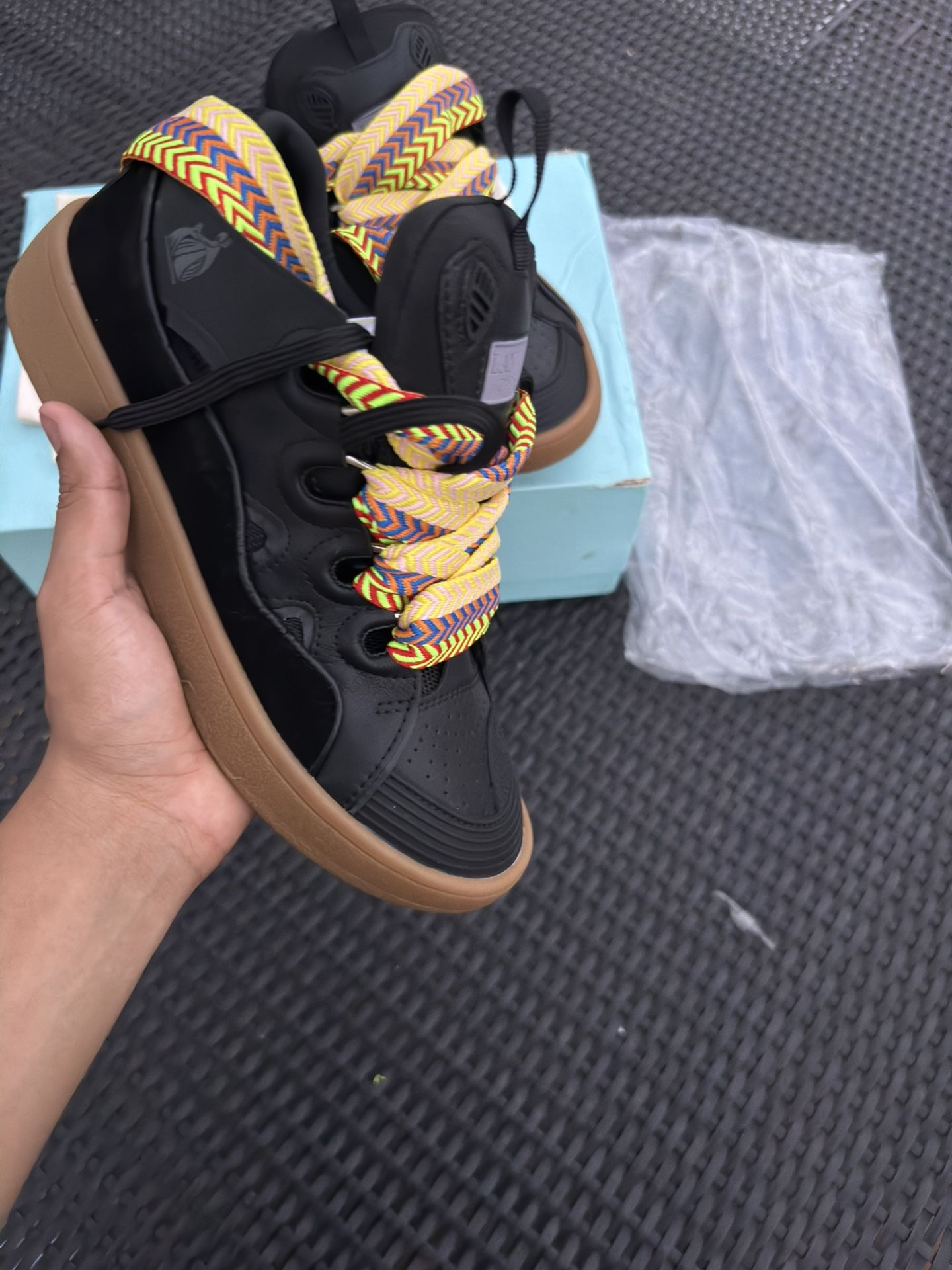 Landon Curb Sneakers Black Gum