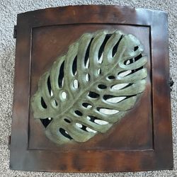 Metal Leaf With Candle Holder 