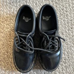 Dr Martens Womens US 7