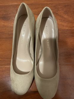Kelly Katie Heels Size  7.5