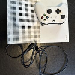 Xbox One S With Controller