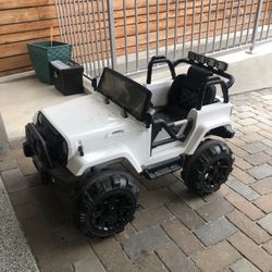 Kids Ride On Jeep Battery powered With Remote Control