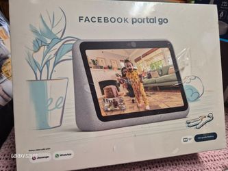 NEW IN BOX Facebook Portal Go 10" Smart Video Calling Display