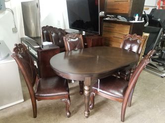 new conns dining table