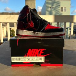 BRAND NEW Patent Bred Jordan 1 SIZE 5.5Y