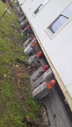 Yo nivelo casa y trailas