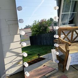 Full Size Dress/ Make Up Mirror