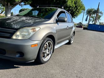 2005 MANUAL transmission Scion XA