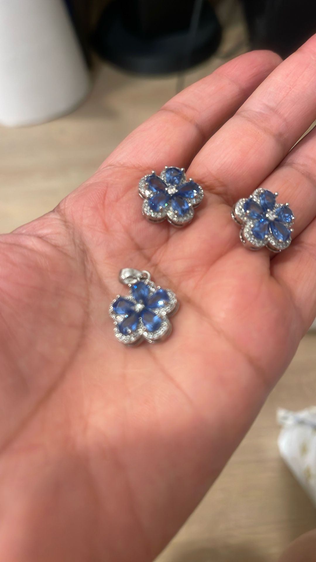 Cubic Zirconia Pendant Set