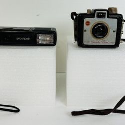 Kodak Brownie Camera & Ketstone Everflash
