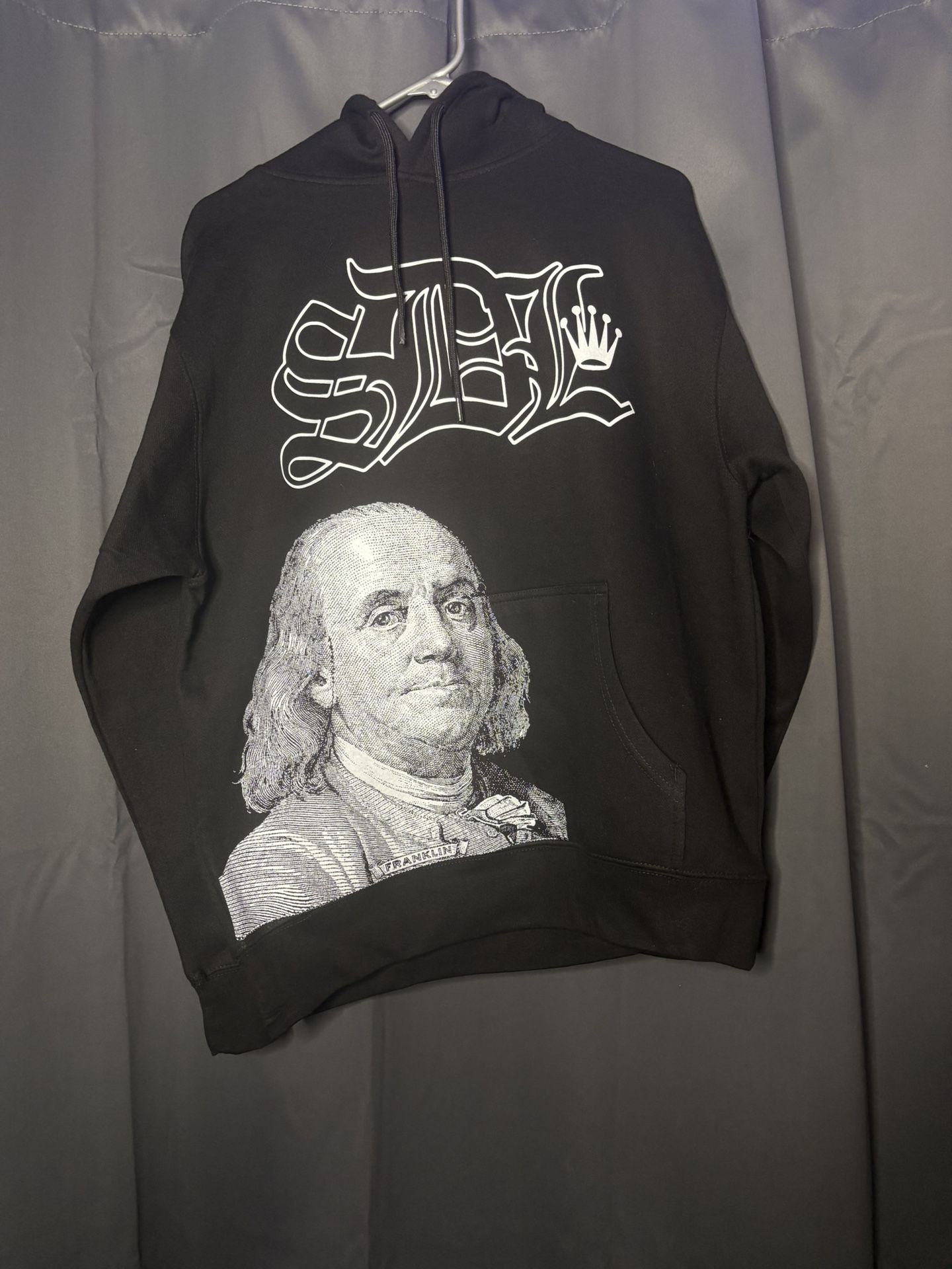 SDL BLACK HOODIE MEDIUM AND LARGE AVAILABLE✅