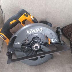 60v