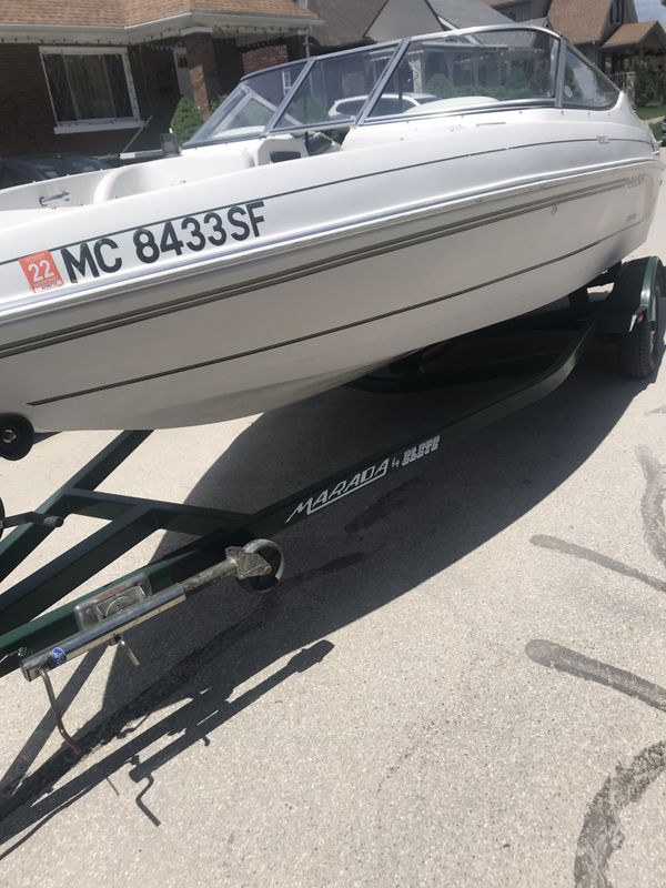 Boat 2000 marino