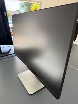 Dell Professional Monitor – Adjustable Stand (Only a few in stock)