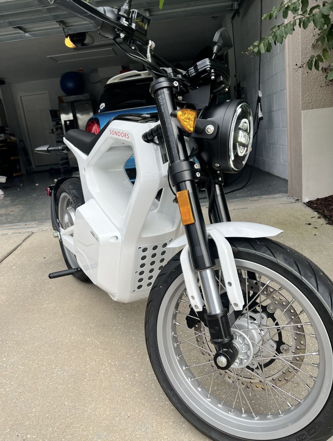 SONDORS Electric Metacycle