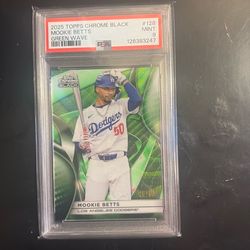Mookie Betts topps chrome black /99 PSA 9