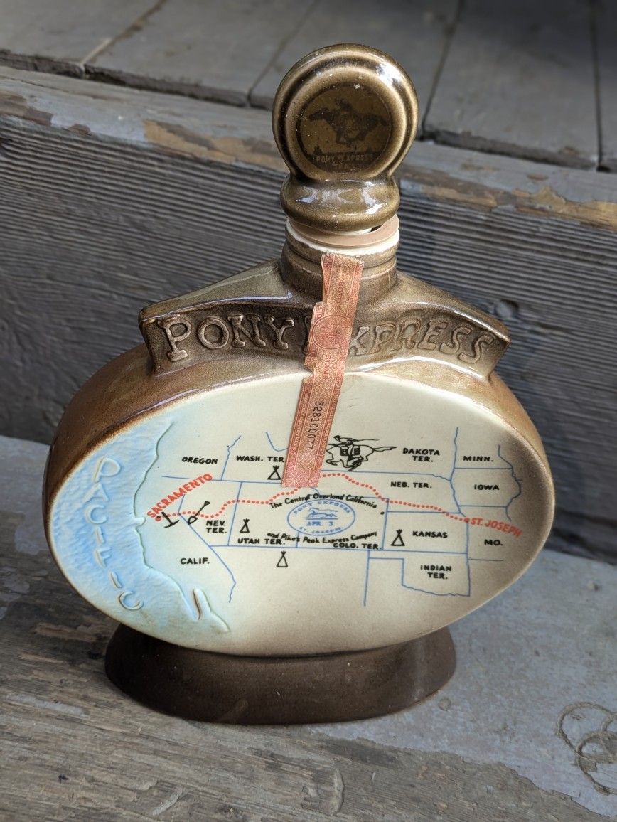 Whiskey Memoobila Jar