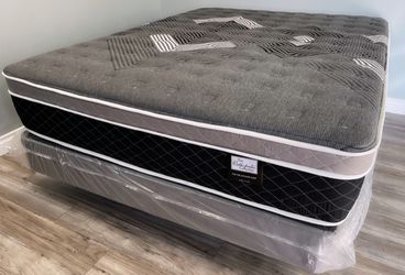 Ck Oasis Thermal Comfort Europillow Top 12inch Mattress!!