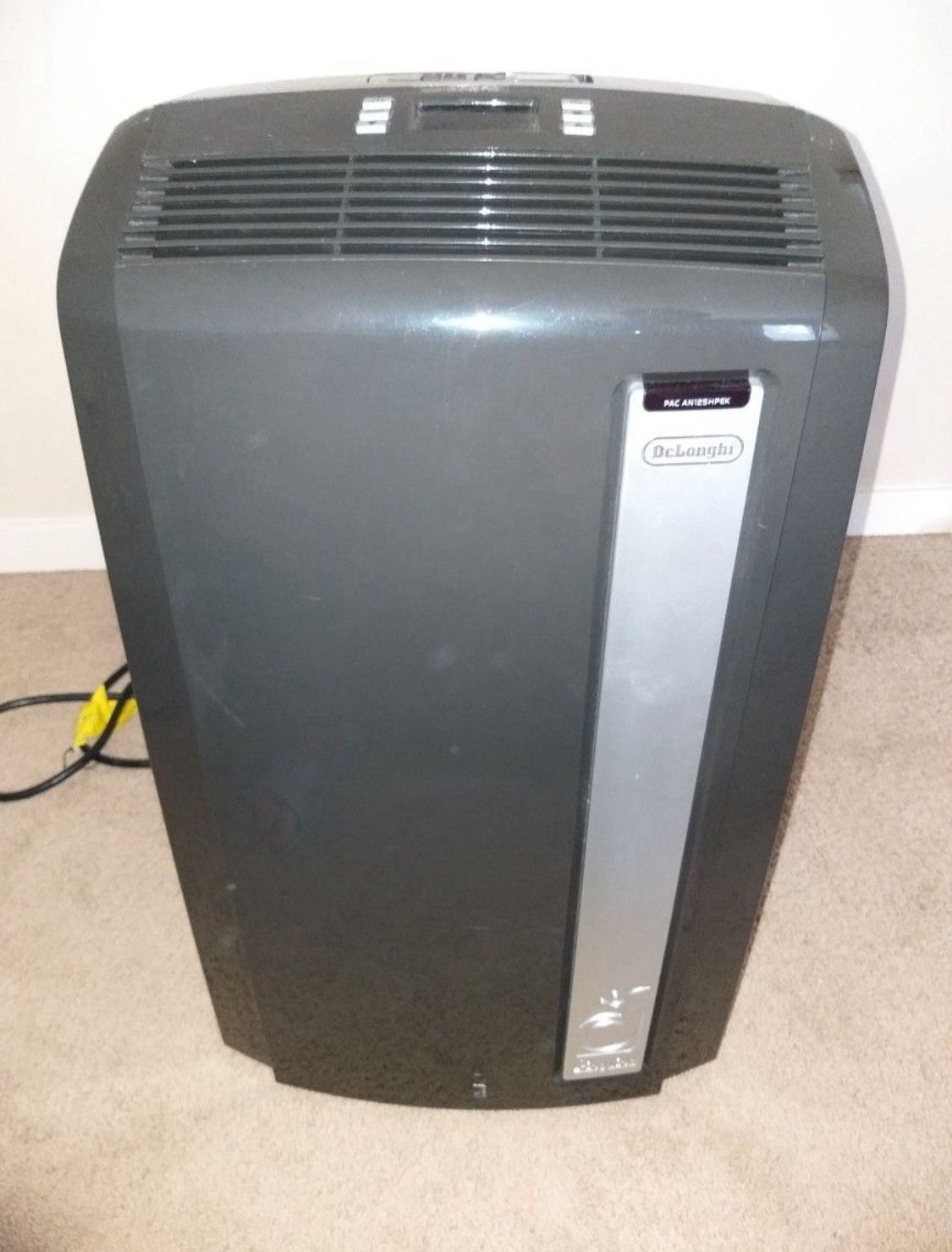 DeLonghi Used Portable Ac 12500 BTU