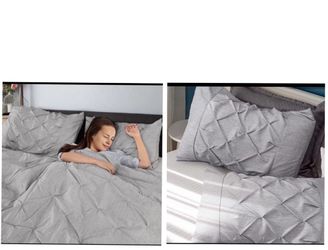 BedsPick Comforter Set Queen (90" x 102"), Pinch Pleated Bedding Sets 3 Pieces, Pintuck Cationic Dyeing Comforter & 2 Pillow Shams(20"x 26"), Oversize