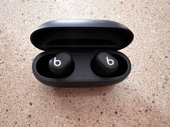 New no box Beats Studio Buds - True Wireless Noise Cancelling Earbuds - Compatible with Apple & Android, Built-in Microphone, IPX4 Rating, Sweat Resis