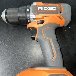 Rigid R861152 18V Brushless Cordless 1/2 in. Hammer Drill - Orange