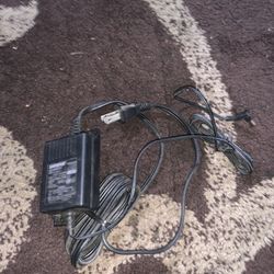 Shure PS24US Replacement Power Supply for BLX4, BLX88, BLX4R, FP33, 