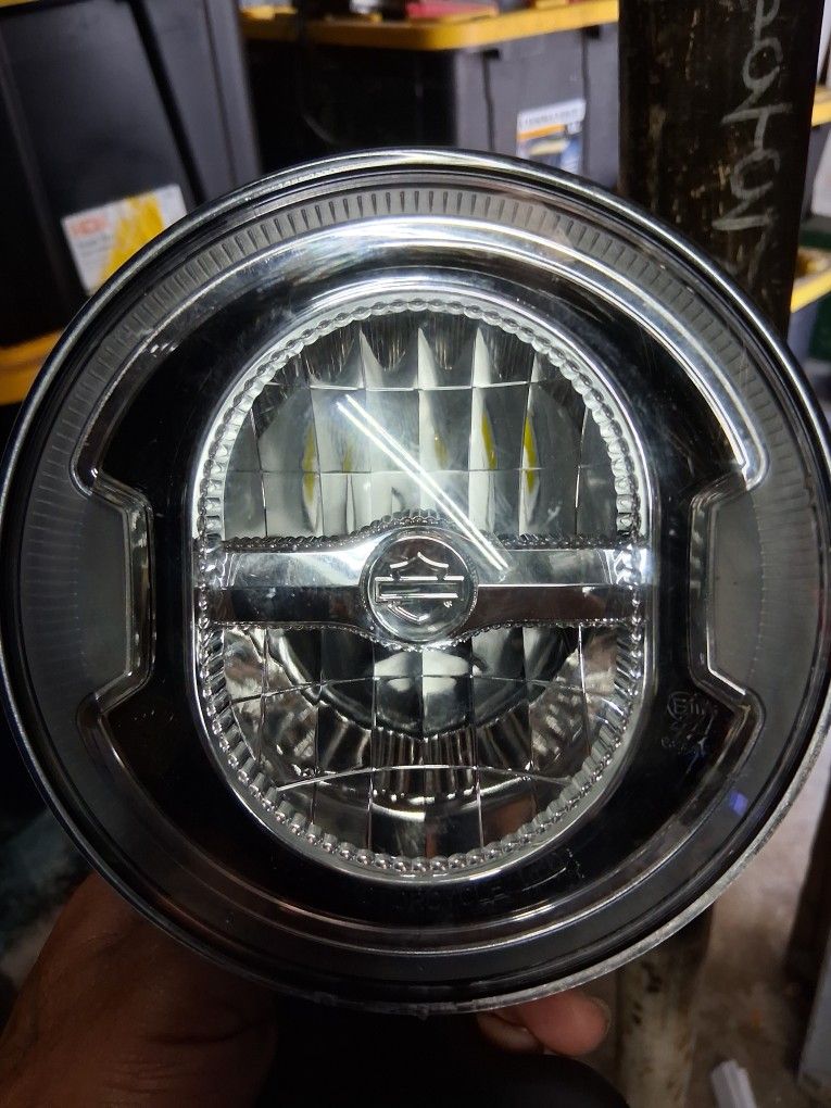 Head Light For A Harley Davidson 5 And 3/4 Quaters