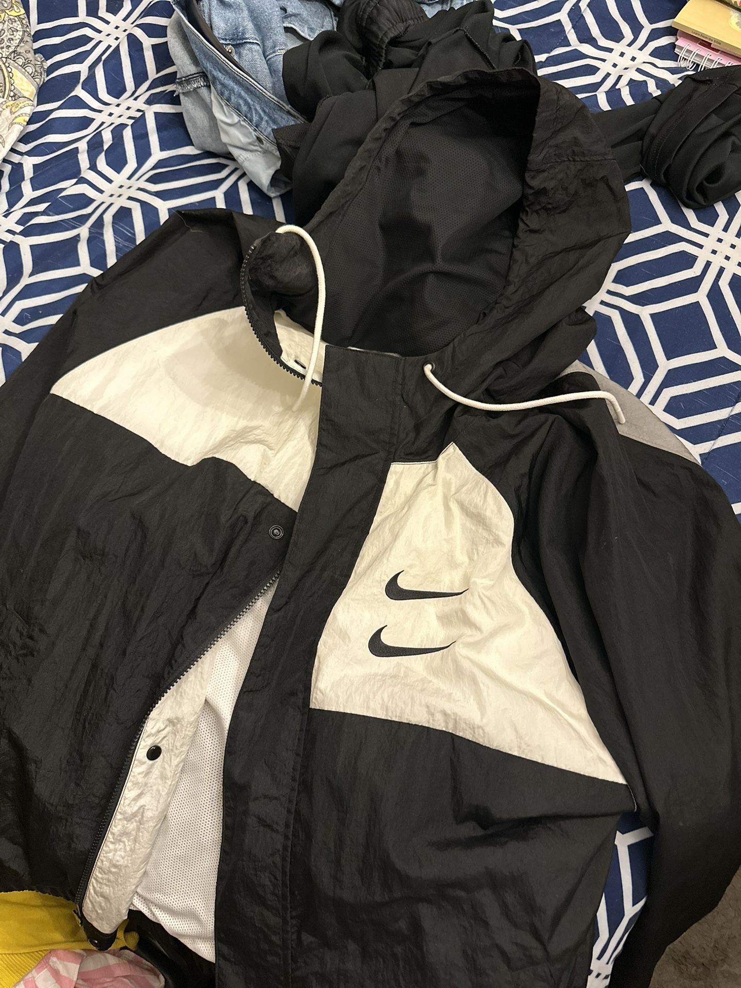 Nike XL Windbreaker