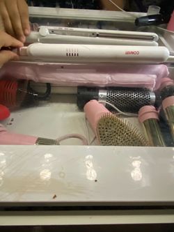 Conair White 1” Hair Straightener