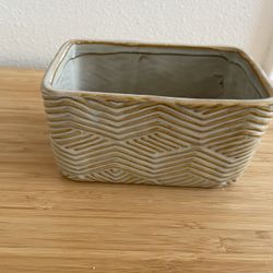 Zig-Zag Textured Rectangular Succulent PLANTER  [PH]