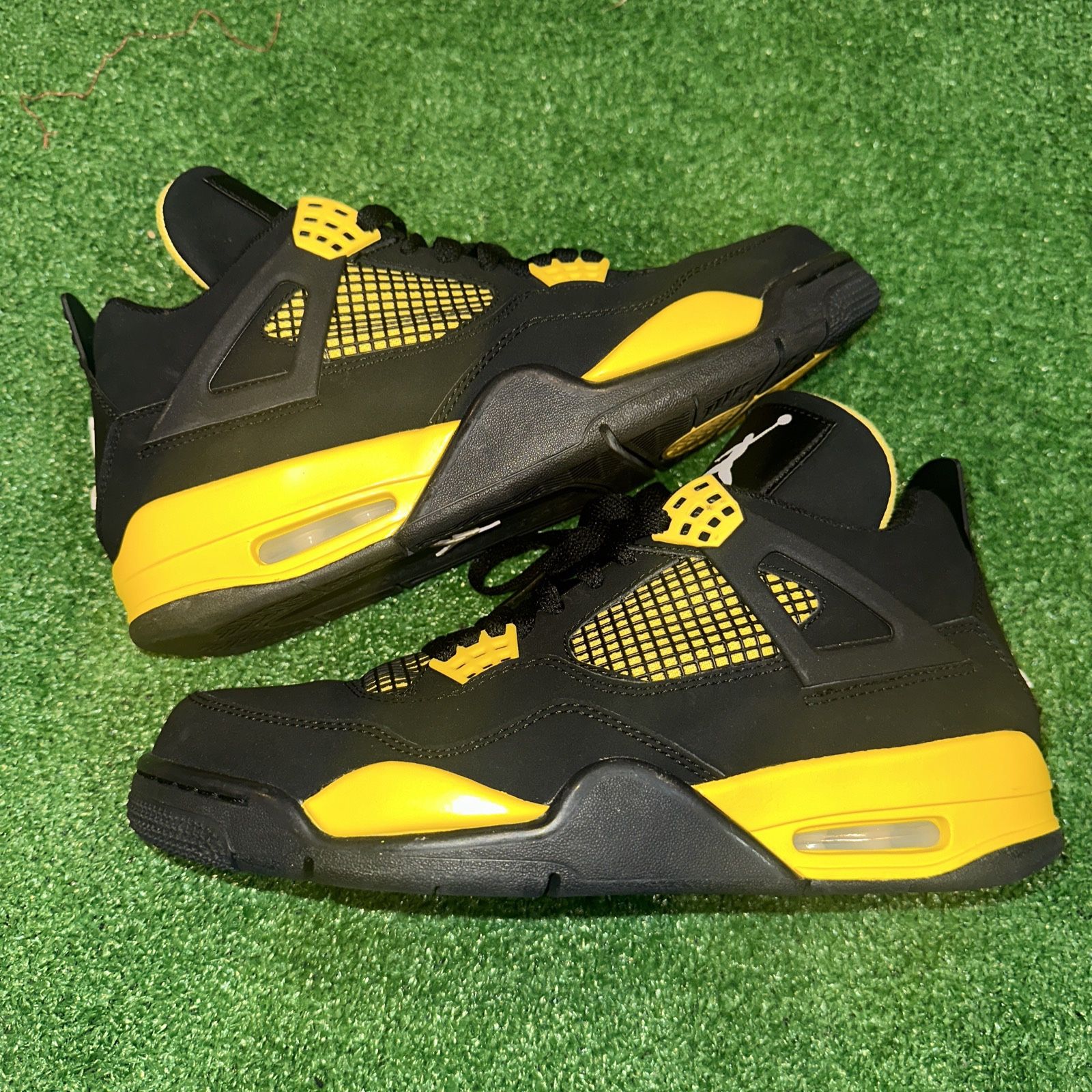 🔥Size 8.5 Jordan 4 Retro Low Thunder Yellow Black Suede