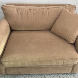 La-Z-Boy Tan Beige Fabric Leah Twin Sleeper Loveseat Chair