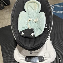 4moms Mommaroo Baby Swing
