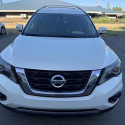 2017 Nissan Pathfinder