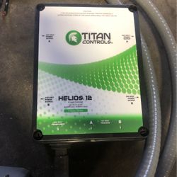 Titan Light Controls Helios 12