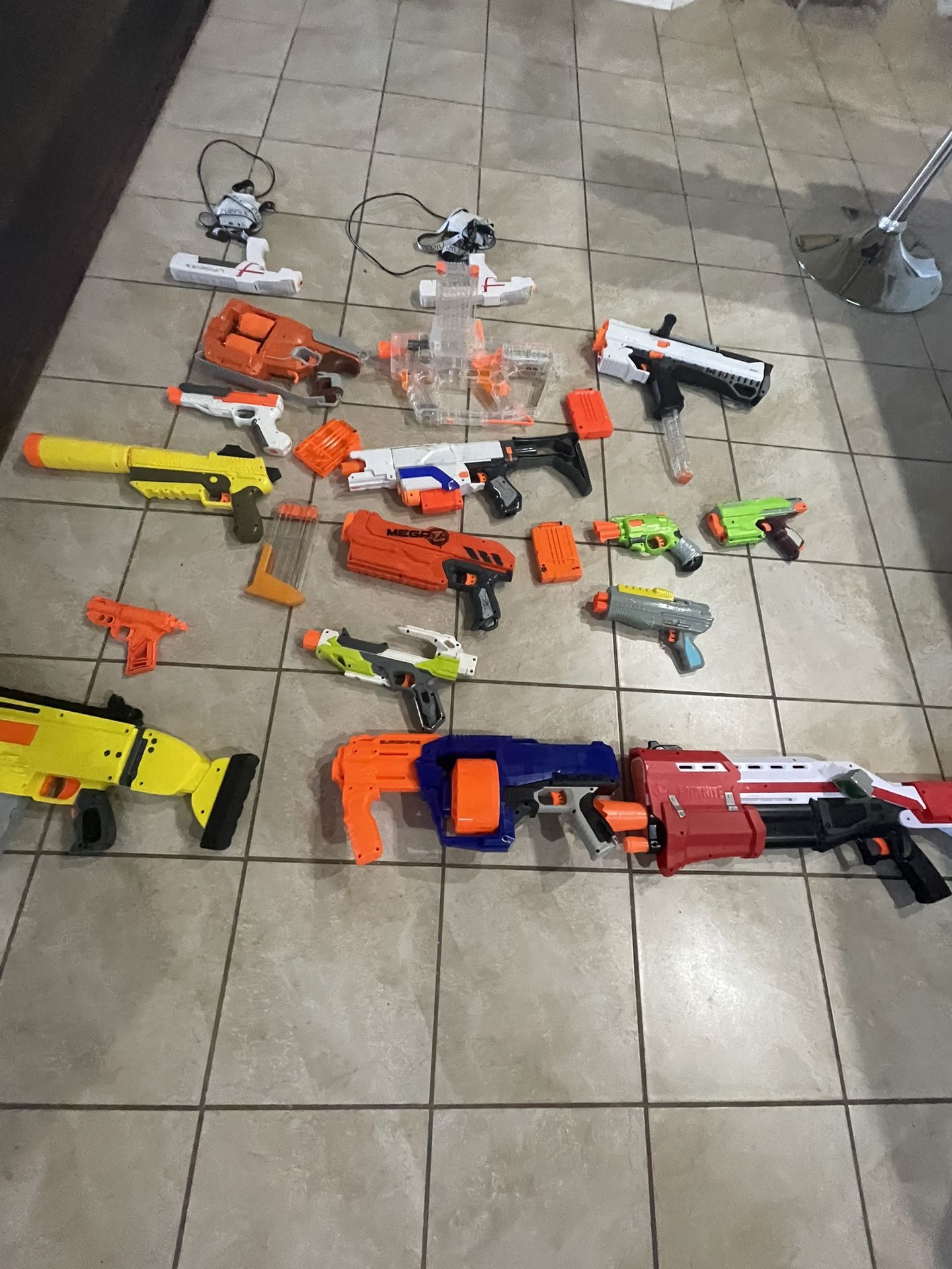 Nerf Guns 